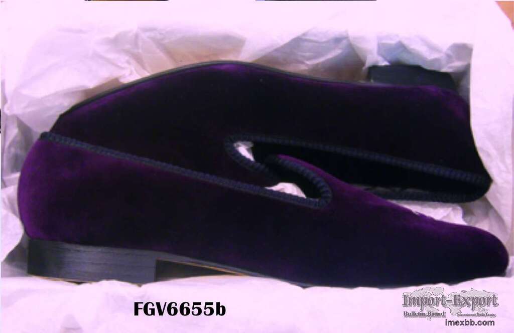 Velvet loafers 12 pair sale