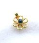 18k gold vintage charm in flower shape • 