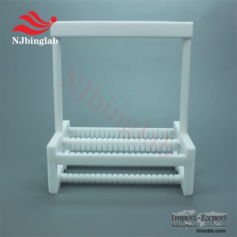 Teflon wafer cleaning basket with handle