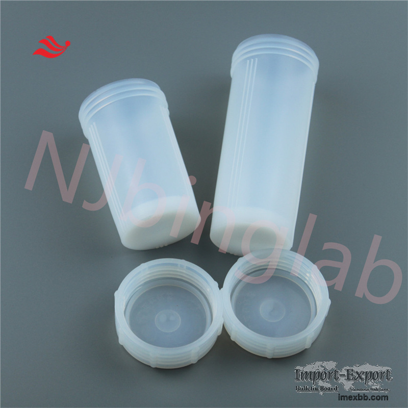 Ultra chemical-resistant PFA vial, low background and no precipitation