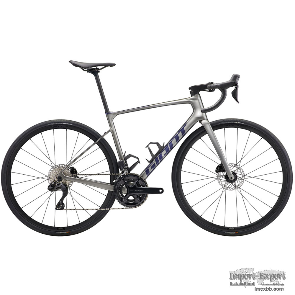 Giant Defy Advanced 1 - Road Bike - 2024 (RUNCYCLE)